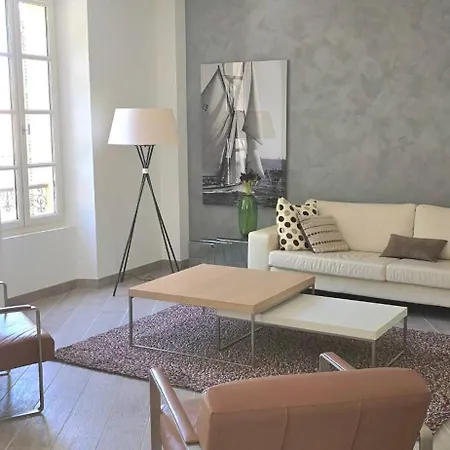 Duplex Chic à Avec Parking Appartement *